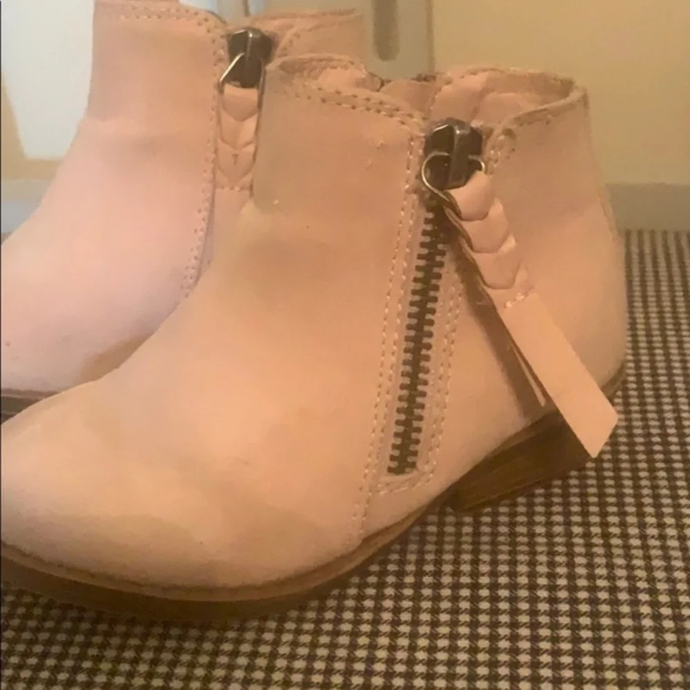 Dolcetta Pink booties
